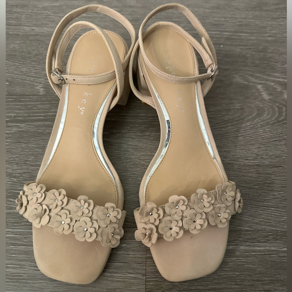 Beige Floral Women's Sandals